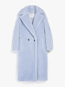 Oversized coat with lapel collar