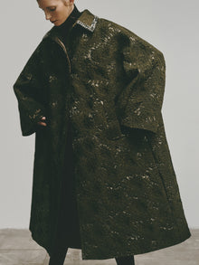 Cloqué jacquard cape coat