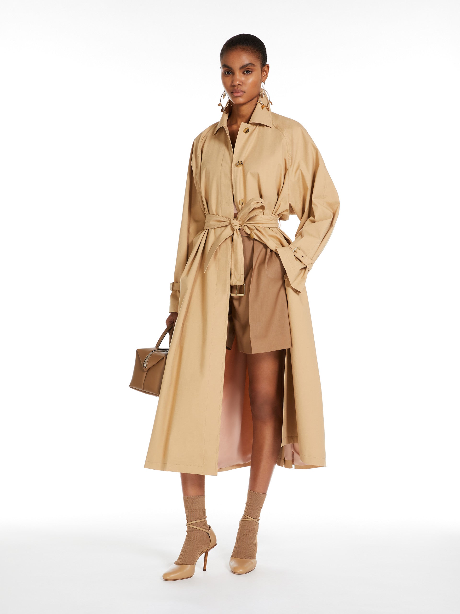 Oversized trench coat in water-repellent canvas