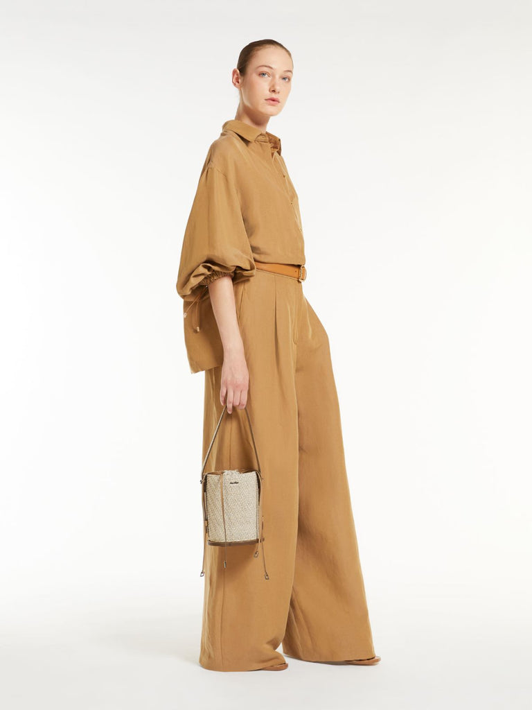 Wide trousers in silk and linen