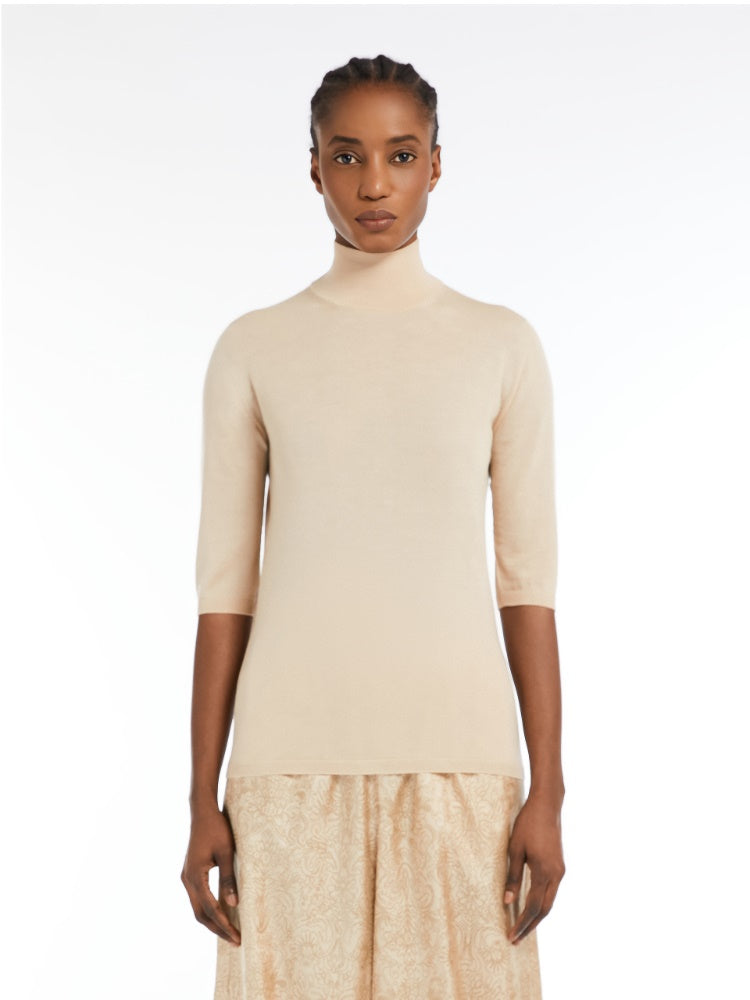 Wool knit turtleneck jumper