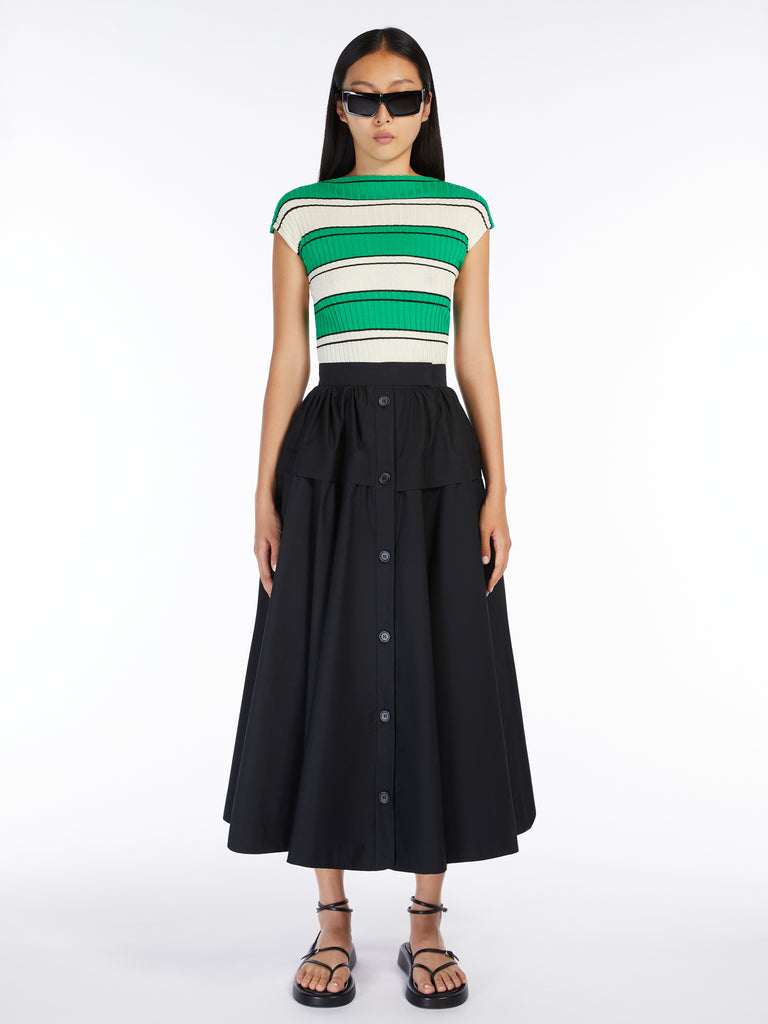 Flounce-hem full skirt