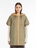 Water-repellent reversible canvas cape