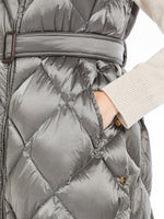 Water-repellent midi gilet