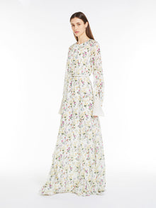 Long dress in printed organza