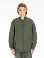 Water-repellent quilted fabric bomber jacket