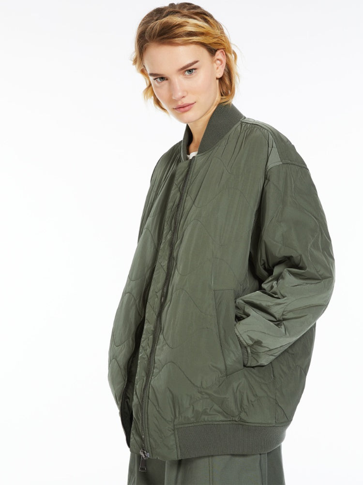 Water-repellent quilted fabric bomber jacket