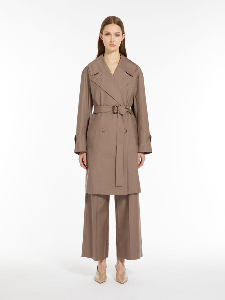 Oversized trench coat in water-resistant cotton twill