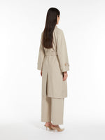 Single-breasted trench coat in water-resistant twill